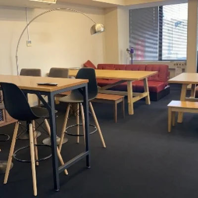 本社